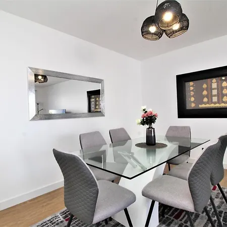 Apartament By The Sea Funchal (Madeira)