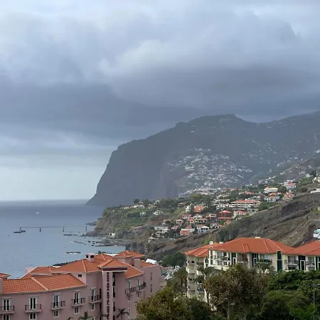 By The Sea Apartment Funchal (Madeira)